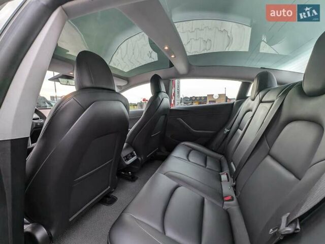 Тесла Модель 3 2020 в Луцке на Automoto.ua Серый Тесла Модель 3, объемом двигателя 0 л и пробегом 60 тыс. км за 23400 $, фото 51 на Automoto.ua