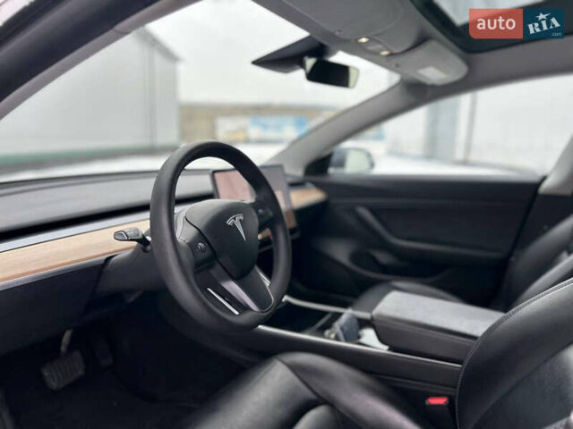 Сірий Тесла Модель 3, об'ємом двигуна 0 л та пробігом 110 тис. км за 16700 $, фото 14 на Automoto.ua