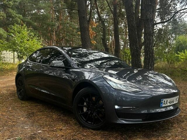 Сірий Тесла Модель 3, об'ємом двигуна 0 л та пробігом 125 тис. км за 15800 $, фото 1 на Automoto.ua