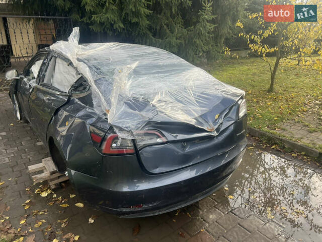 Тесла Модель 3 2020 у Луцьку на Automoto.ua Сірий Тесла Модель 3, об'ємом двигуна 0 л та пробігом 222 тис. км за 8800 $, фото 13 на Automoto.ua