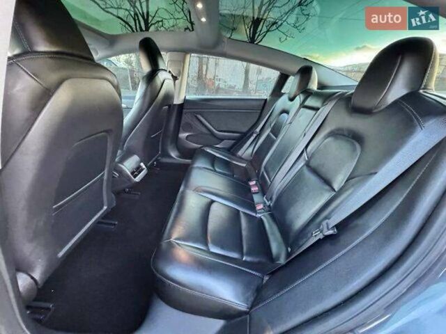 Сірий Тесла Модель 3, об'ємом двигуна 0 л та пробігом 150 тис. км за 18500 $, фото 7 на Automoto.ua