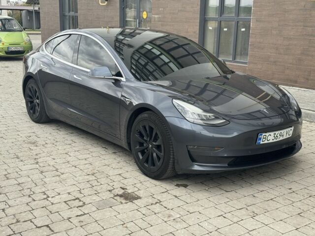 Сірий Тесла Модель 3, об'ємом двигуна 0 л та пробігом 187 тис. км за 15900 $, фото 6 на Automoto.ua