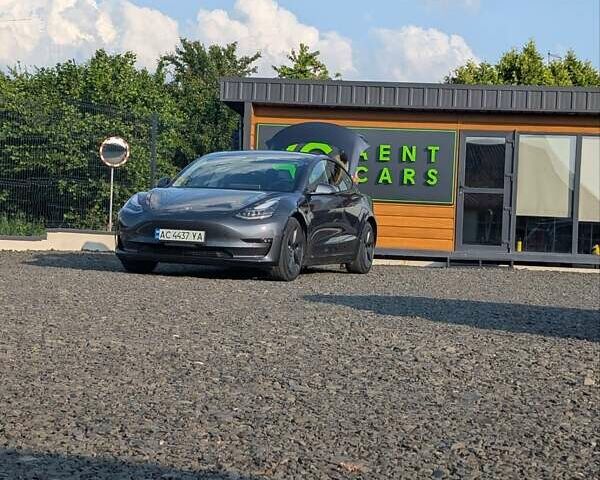 Тесла Модель 3 2020 в Луцке на Automoto.ua Серый Тесла Модель 3, объемом двигателя 0 л и пробегом 60 тыс. км за 23400 $, фото 1 на Automoto.ua