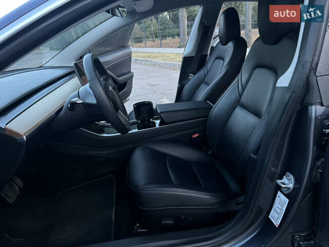 Сірий Тесла Модель 3, об'ємом двигуна 0 л та пробігом 79 тис. км за 21700 $, фото 12 на Automoto.ua