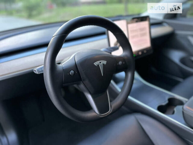 Сірий Тесла Модель 3, об'ємом двигуна 0 л та пробігом 48 тис. км за 26500 $, фото 43 на Automoto.ua