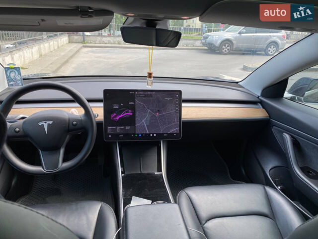 Сірий Тесла Модель 3, об'ємом двигуна 0 л та пробігом 91 тис. км за 11500 $, фото 19 на Automoto.ua