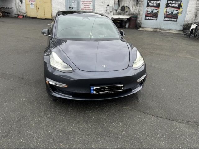 Серый Тесла Модель 3, объемом двигателя 0 л и пробегом 88 тыс. км за 21000 $, фото 6 на Automoto.ua