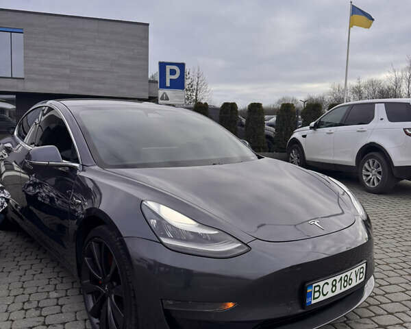 Серый Тесла Модель 3, объемом двигателя 0 л и пробегом 114 тыс. км за 19500 $, фото 11 на Automoto.ua
