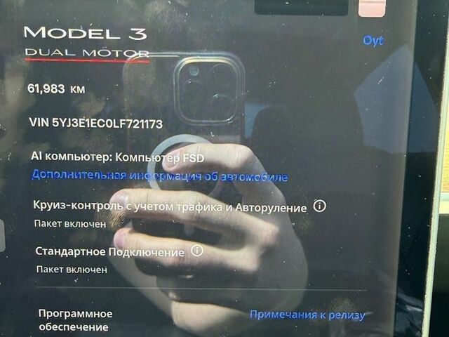Серый Тесла Модель 3, объемом двигателя 0 л и пробегом 61 тыс. км за 19900 $, фото 11 на Automoto.ua
