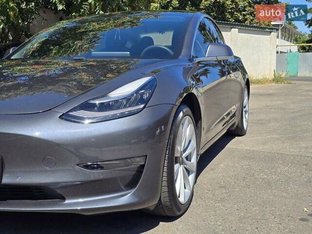 Сірий Тесла Модель 3, об'ємом двигуна 0 л та пробігом 91 тис. км за 17999 $, фото 5 на Automoto.ua