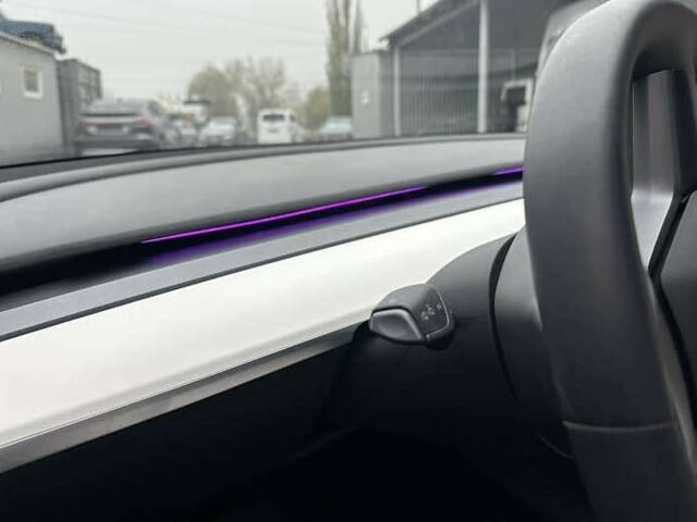 Сірий Тесла Модель 3, об'ємом двигуна 0 л та пробігом 29 тис. км за 14200 $, фото 21 на Automoto.ua