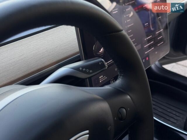 Серый Тесла Модель 3, объемом двигателя 0 л и пробегом 145 тыс. км за 11700 $, фото 37 на Automoto.ua