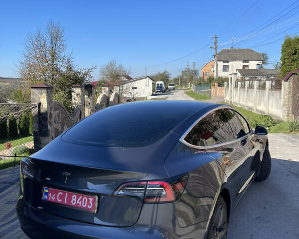 Сірий Тесла Модель 3, об'ємом двигуна 0 л та пробігом 60 тис. км за 16300 $, фото 15 на Automoto.ua