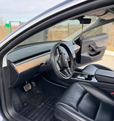 Серый Тесла Модель 3, объемом двигателя 0 л и пробегом 65 тыс. км за 16000 $, фото 28 на Automoto.ua