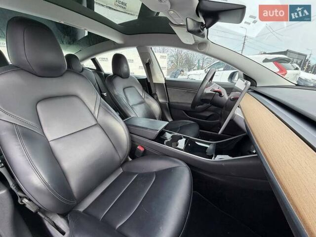 Серый Тесла Модель 3, объемом двигателя 0 л и пробегом 259 тыс. км за 12200 $, фото 8 на Automoto.ua