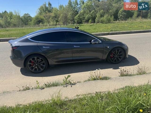 Сірий Тесла Модель 3, об'ємом двигуна 0 л та пробігом 94 тис. км за 19000 $, фото 3 на Automoto.ua