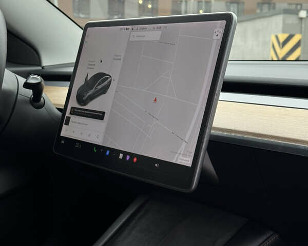 Серый Тесла Модель 3, объемом двигателя 0 л и пробегом 198 тыс. км за 15300 $, фото 30 на Automoto.ua