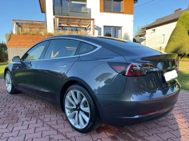 Сірий Тесла Модель 3, об'ємом двигуна 0 л та пробігом 75 тис. км за 12200 $, фото 13 на Automoto.ua