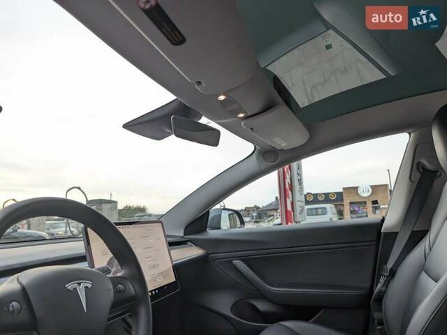 Тесла Модель 3 2020 в Луцке на Automoto.ua Серый Тесла Модель 3, объемом двигателя 0 л и пробегом 60 тыс. км за 23400 $, фото 44 на Automoto.ua