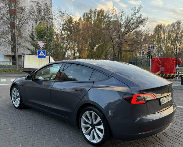 Сірий Тесла Модель 3, об'ємом двигуна 0 л та пробігом 111 тис. км за 16850 $, фото 6 на Automoto.ua