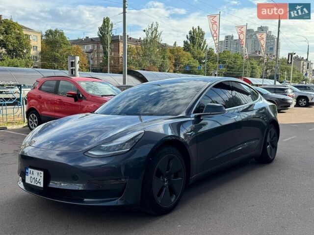 Сірий Тесла Модель 3, об'ємом двигуна 0 л та пробігом 143 тис. км за 16500 $, фото 1 на Automoto.ua