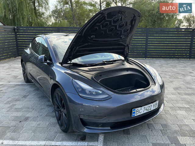 Сірий Тесла Модель 3, об'ємом двигуна 0 л та пробігом 84 тис. км за 21000 $, фото 9 на Automoto.ua