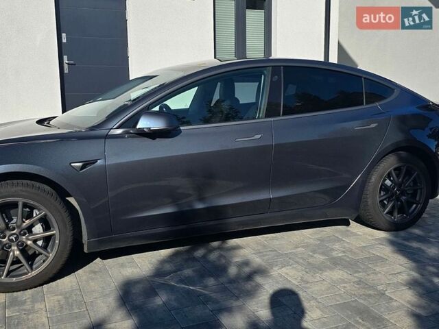 Сірий Тесла Модель 3, об'ємом двигуна 0 л та пробігом 75 тис. км за 15600 $, фото 6 на Automoto.ua