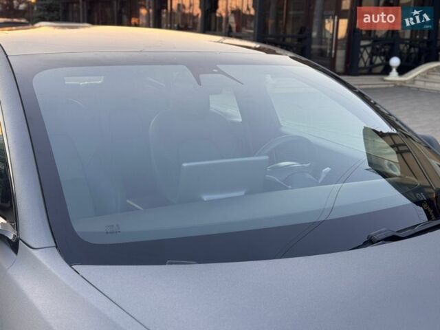 Серый Тесла Модель 3, объемом двигателя 0 л и пробегом 145 тыс. км за 11700 $, фото 12 на Automoto.ua