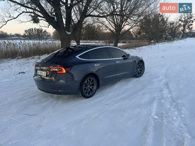 Сірий Тесла Модель 3, об'ємом двигуна 0 л та пробігом 95 тис. км за 17000 $, фото 12 на Automoto.ua