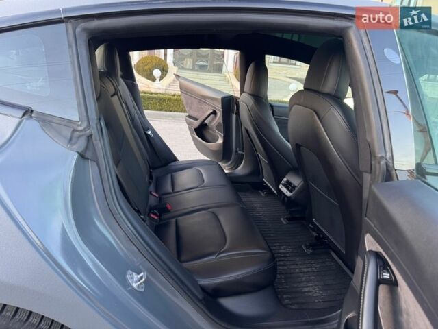 Серый Тесла Модель 3, объемом двигателя 0 л и пробегом 145 тыс. км за 11700 $, фото 19 на Automoto.ua