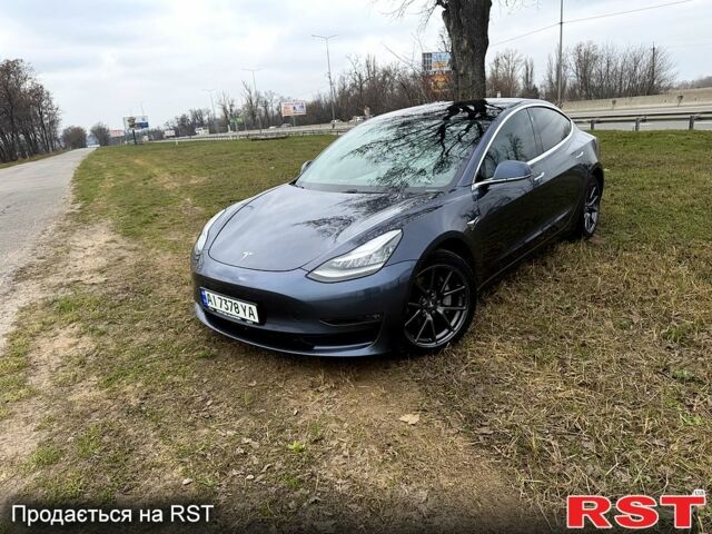 Серый Тесла Модель 3, объемом двигателя 0.5 л и пробегом 0 тыс. км за 18500 $, фото 2 на Automoto.ua