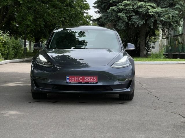 Серый Тесла Модель 3, объемом двигателя 0 л и пробегом 77 тыс. км за 17499 $, фото 3 на Automoto.ua