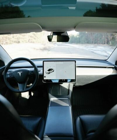 Серый Тесла Модель 3, объемом двигателя 0 л и пробегом 120 тыс. км за 15000 $, фото 18 на Automoto.ua