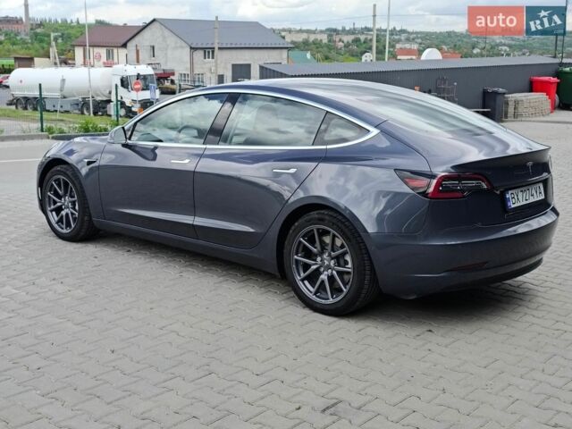 Сірий Тесла Модель 3, об'ємом двигуна 0 л та пробігом 50 тис. км за 15500 $, фото 2 на Automoto.ua
