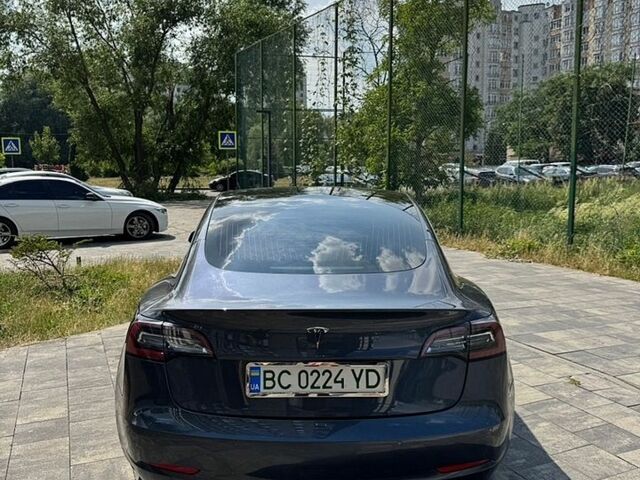 Серый Тесла Модель 3, объемом двигателя 0 л и пробегом 68 тыс. км за 15800 $, фото 42 на Automoto.ua