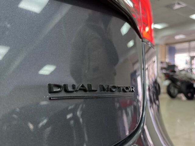 Серый Тесла Модель 3, объемом двигателя 0 л и пробегом 116 тыс. км за 18500 $, фото 2 на Automoto.ua