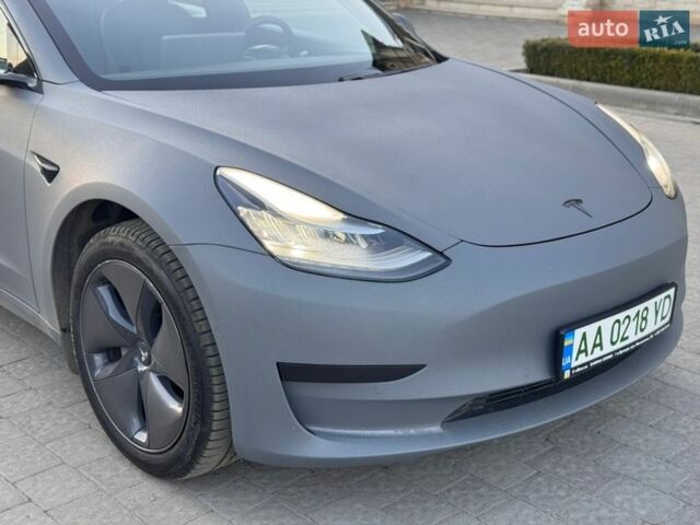 Серый Тесла Модель 3, объемом двигателя 0 л и пробегом 145 тыс. км за 11700 $, фото 11 на Automoto.ua