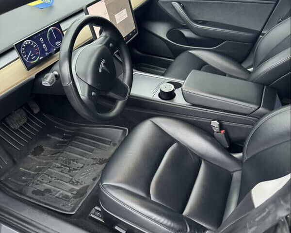 Сірий Тесла Модель 3, об'ємом двигуна 0 л та пробігом 87 тис. км за 24999 $, фото 4 на Automoto.ua