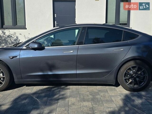 Сірий Тесла Модель 3, об'ємом двигуна 0 л та пробігом 75 тис. км за 15600 $, фото 7 на Automoto.ua