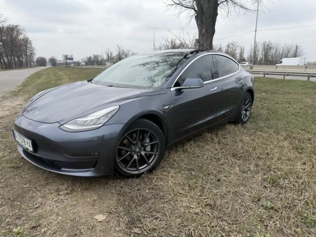 Сірий Тесла Модель 3, об'ємом двигуна 0 л та пробігом 79 тис. км за 18500 $, фото 2 на Automoto.ua