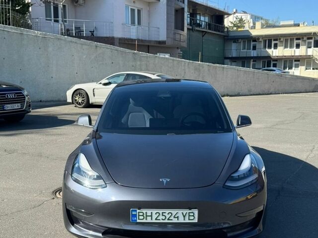 Сірий Тесла Модель 3, об'ємом двигуна 0 л та пробігом 88 тис. км за 19400 $, фото 2 на Automoto.ua