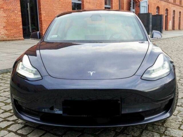 Сірий Тесла Модель 3, об'ємом двигуна 0 л та пробігом 60 тис. км за 12000 $, фото 9 на Automoto.ua