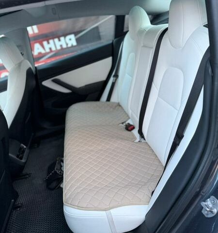 Серый Тесла Модель 3, объемом двигателя 0 л и пробегом 120 тыс. км за 18500 $, фото 6 на Automoto.ua