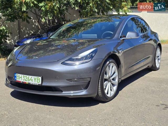 Сірий Тесла Модель 3, об'ємом двигуна 0 л та пробігом 91 тис. км за 17999 $, фото 4 на Automoto.ua