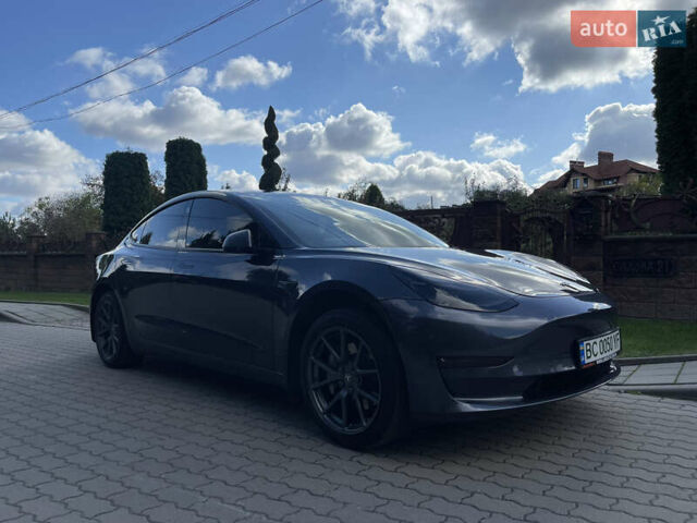 Сірий Тесла Модель 3, об'ємом двигуна 0 л та пробігом 61 тис. км за 21700 $, фото 2 на Automoto.ua