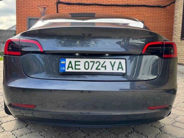 Сірий Тесла Модель 3, об'ємом двигуна 0 л та пробігом 77 тис. км за 21000 $, фото 4 на Automoto.ua