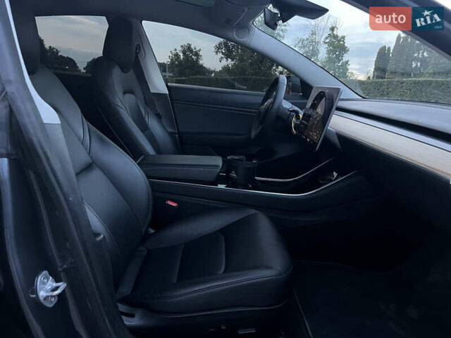 Сірий Тесла Модель 3, об'ємом двигуна 0 л та пробігом 79 тис. км за 21700 $, фото 13 на Automoto.ua