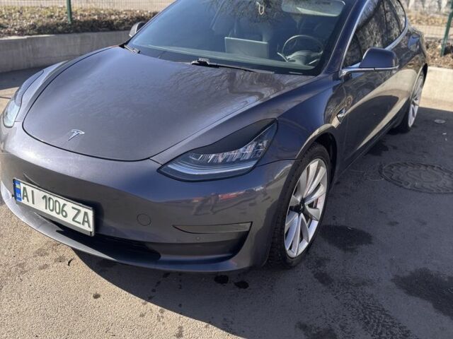 Серый Тесла Модель 3, объемом двигателя 0 л и пробегом 156 тыс. км за 17300 $, фото 4 на Automoto.ua