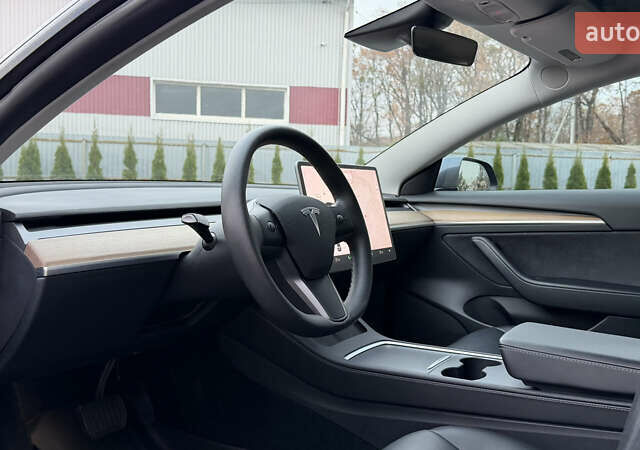 Сірий Тесла Модель 3, об'ємом двигуна 0 л та пробігом 79 тис. км за 19400 $, фото 18 на Automoto.ua