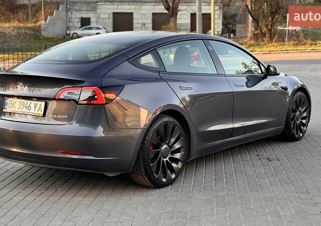 Сірий Тесла Модель 3, об'ємом двигуна 0 л та пробігом 42 тис. км за 20600 $, фото 6 на Automoto.ua